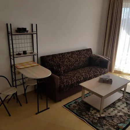 Midia Grand 4* أهيلوي