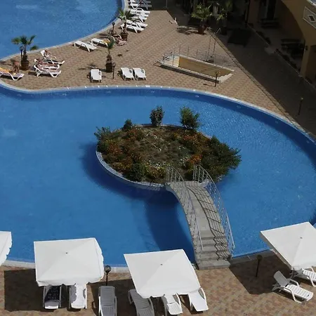 Aparthotel Midia Grand 4*