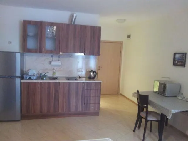 Midia Grand Apart-hotel Aheloy